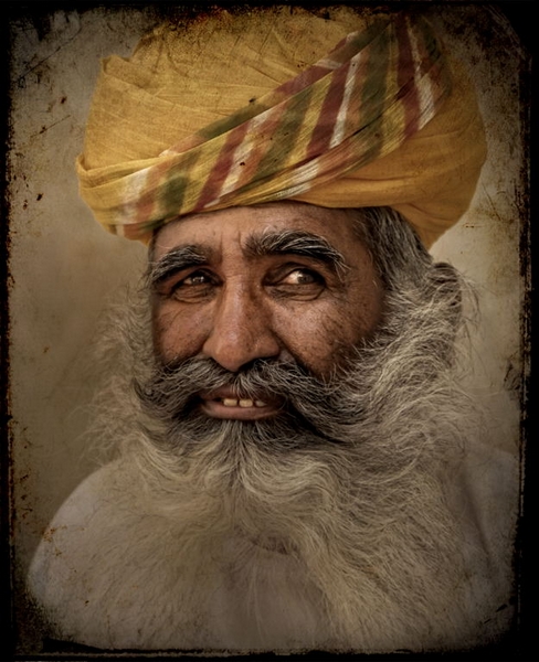 575 - RAJASTHANI - PILI GARCIA PITARCH - spain.jpg